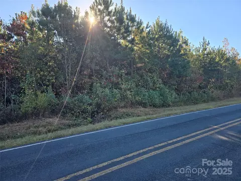 0 Moss Ln, New London, NC 28127