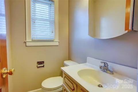 606 Jackson St, Kannapolis, NC 28083 photo 13