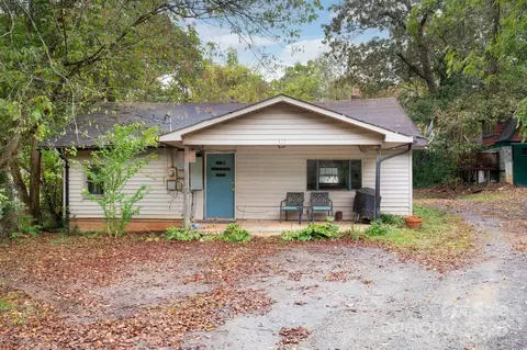 132 Little Knob Rd, Asheville, NC 28803