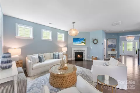 Living - 17514 Julees Walk Ln, Davidson, NC 28036 photo 1 of 4