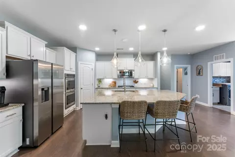 Kitchen - 17514 Julees Walk Ln, Davidson, NC 28036 photo 1 of 3