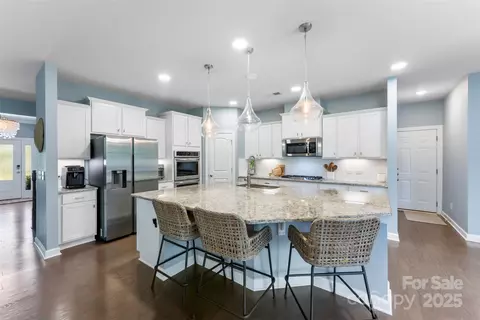 Kitchen - 17514 Julees Walk Ln, Davidson, NC 28036 photo 3 of 3