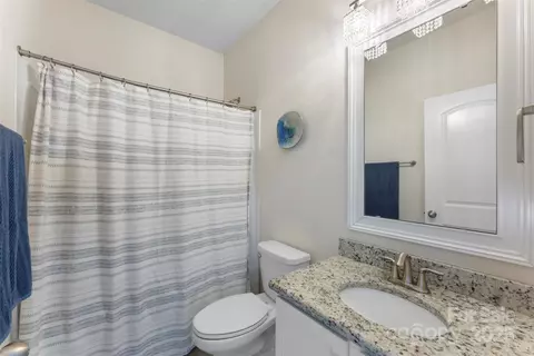 Bath - 17514 Julees Walk Ln, Davidson, NC 28036 photo 1 of 6