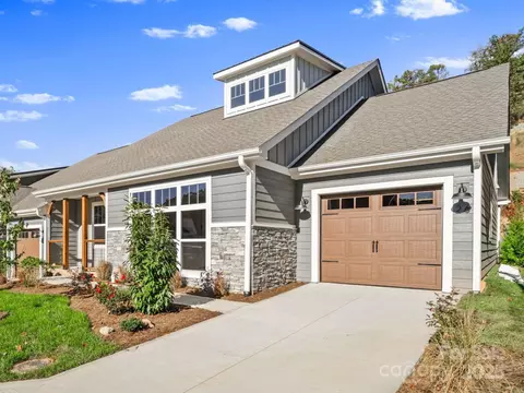 26 Heartleaf Cir, Arden, NC 28704