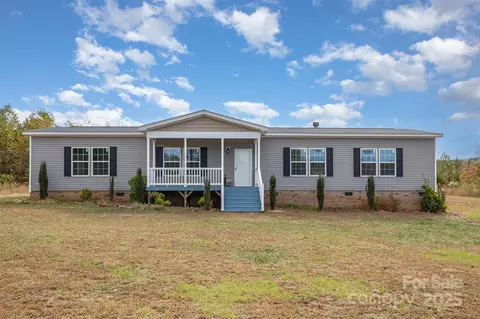 13584 Smith Ford Rd, Hickory Grove, SC 29717