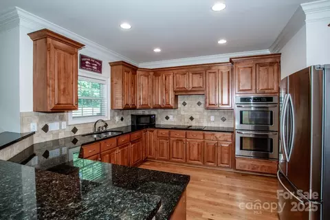 Kitchen - 3545 Maple Brook Dr, Denver, NC 28037 photo 3 of 4