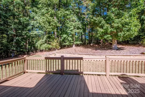 Exterior - 3545 Maple Brook Dr, Denver, NC 28037 photo 6 of 8