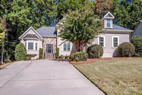 3545 Maple Brook Dr, Denver, NC 28037