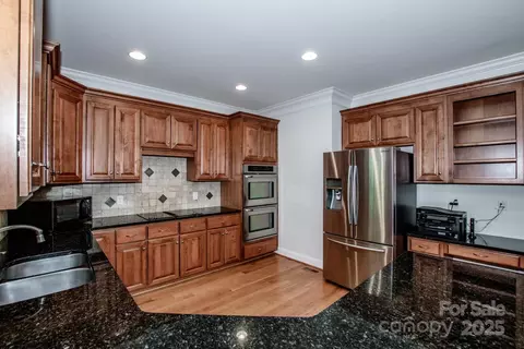 Kitchen - 3545 Maple Brook Dr, Denver, NC 28037 photo 2 of 4
