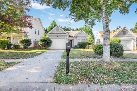 559 Tribune Dr, Charlotte, NC 28214
