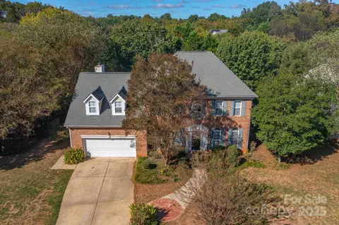 8708 Ellington Park Dr, Charlotte, NC 28277