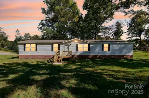 3802 Hickory Grove Rd, Mount Holly, NC 28120