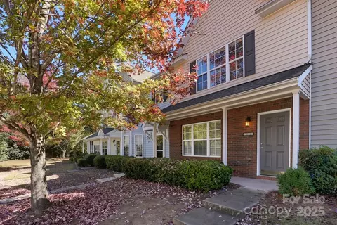 3317 Wymering Rd, Charlotte, NC 28213