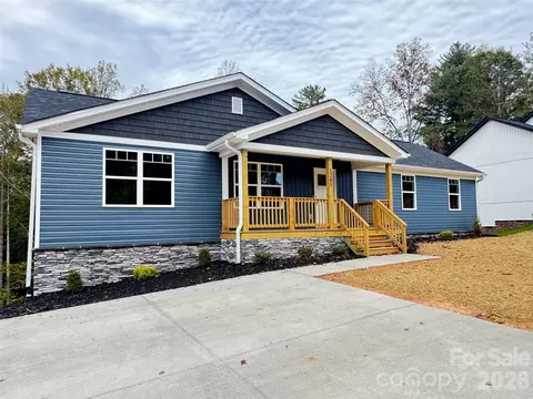 1205 Summerhill Sw St SW, Lenoir, NC 28645