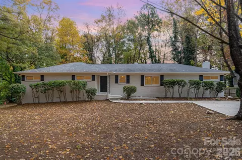 1118 Jenkins Dr, Charlotte, NC 28212