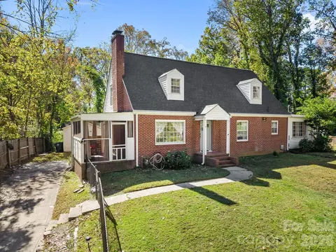 151 E Corriher Ave, Salisbury, NC 28144