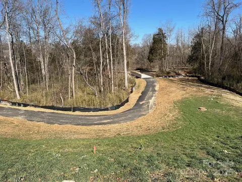 19020 Newburg Hill Rd, Davidson, NC 28036