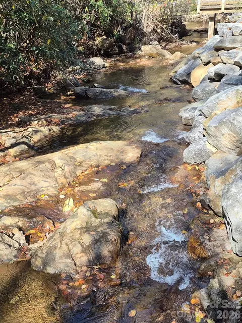 9 Smokey Cove Rd, Canton, NC 28716