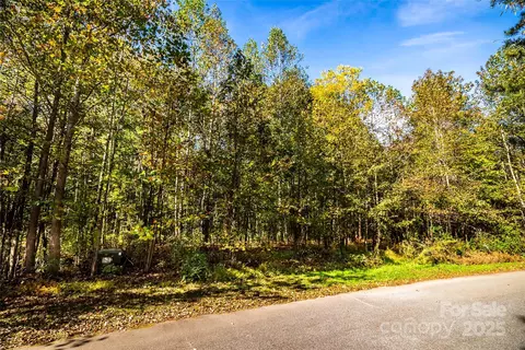 66 Seminole 66 Dr #66, Maiden, NC 28650