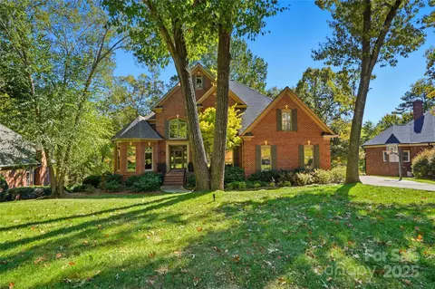 5931 Cabell View Ct, Charlotte, NC 28277