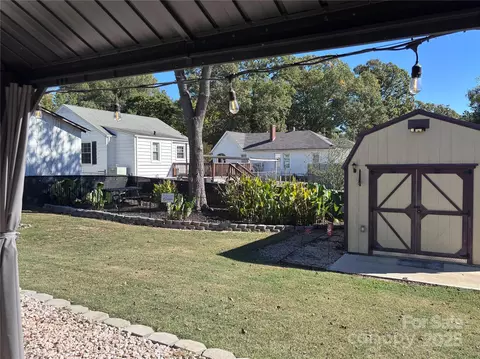 Exterior - 700 Wright Ave, Kannapolis, NC 28083 photo 2 of 5