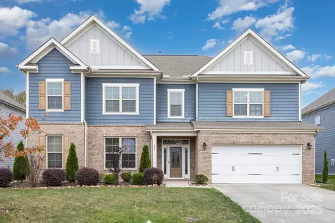 654 Iron Horse Ln, Midland, NC 28107