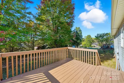Exterior - 4858 Water Wheel Dr, Conover, NC 28613 photo 2 of 5