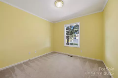 Bedroom - 4858 Water Wheel Dr, Conover, NC 28613 photo 2 of 9