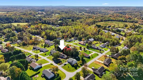 View/Area - 4858 Water Wheel Dr, Conover, NC 28613 photo 6 of 8