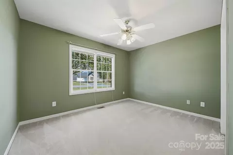 Bedroom - 4858 Water Wheel Dr, Conover, NC 28613 photo 3 of 9