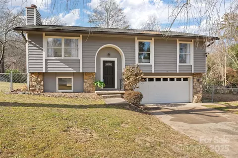 67 Overlook Rd, Asheville, NC 28803