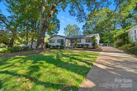 5631 Londonderry Rd, Charlotte, NC 28210