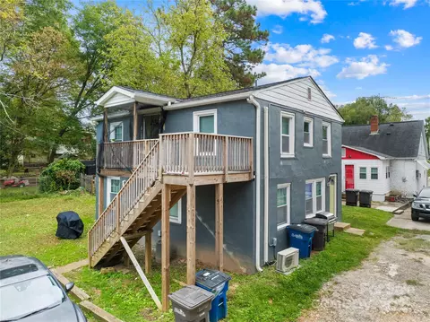 Broadway Court, Statesville, NC 28677