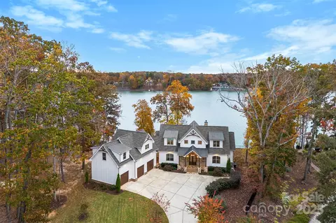 1037 Nutall Oak Ln, Belmont, NC 28012