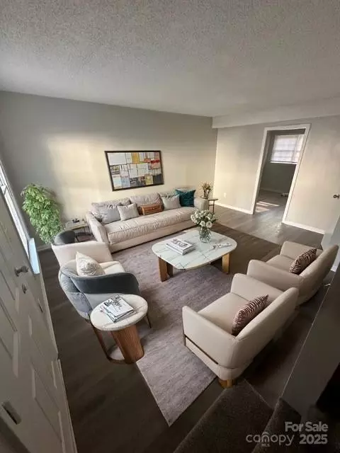 227 W Glendale Ave, Mount Holly, NC 28120