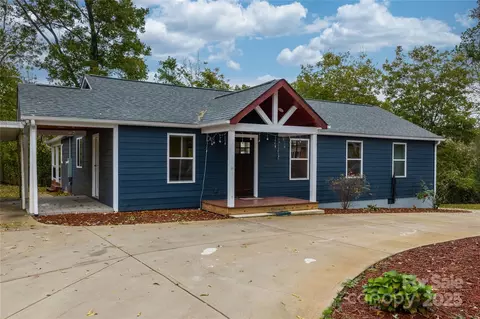 1515 Berkley Sw St SW, Lenoir, NC 28645