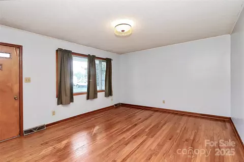 Living - 6217 Stack Rd, Monroe, NC 28112 photo 5 of 7