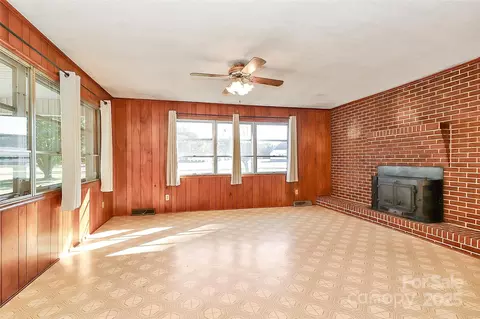 Living - 6217 Stack Rd, Monroe, NC 28112 photo 1 of 7