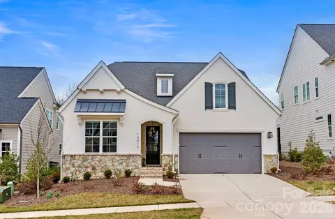 14912 Laura Michelle Rd, Huntersville, NC 28078