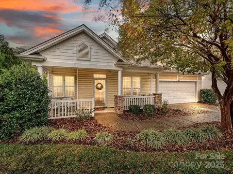 407 Ridgely Green Dr, Pineville, NC 28134