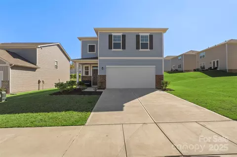 3004 Blueberry Patch Ln, Charlotte, NC 28208