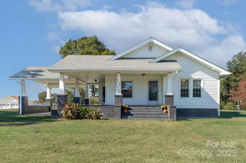 4768 S Nc Highway 150 Hwy, Lexington, NC 27295