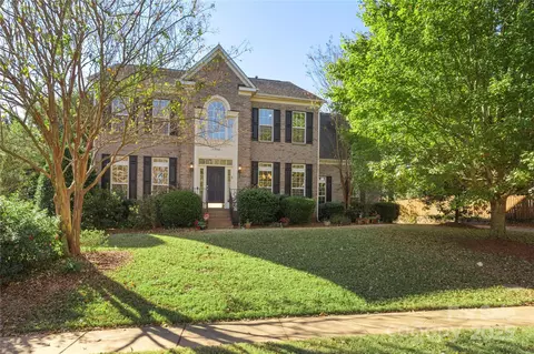 Exterior - 1908 Faison Ave, Fort Mill, SC 29708 photo 4 of 9