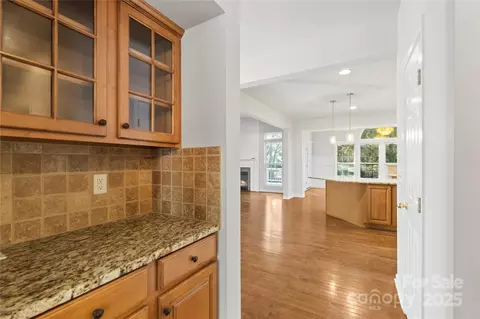Entry Way - 1908 Faison Ave, Fort Mill, SC 29708 photo 2 of 4
