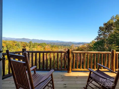 Exterior - 212 Jayhawk Ln, Brevard, NC 28712 photo 7 of 11