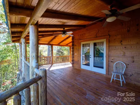 Exterior - 212 Jayhawk Ln, Brevard, NC 28712 photo 10 of 11