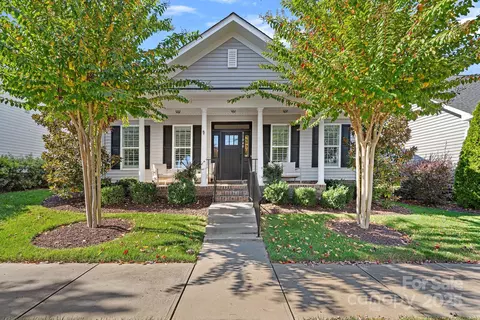 11040 Bailey Park Nature Dr, Cornelius, NC 28031