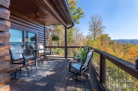 Exterior - 905 Jay Bird Dr, Sylva, NC 28779 photo 7 of 13