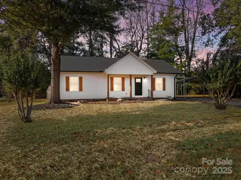 602 Pecan St, Rockwell, NC 28138