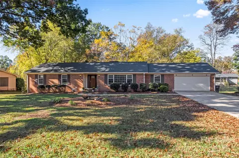 417 Wake Dr, Salisbury, NC 28144